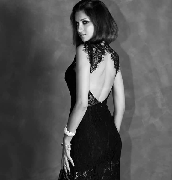 Miss BCBG Ana